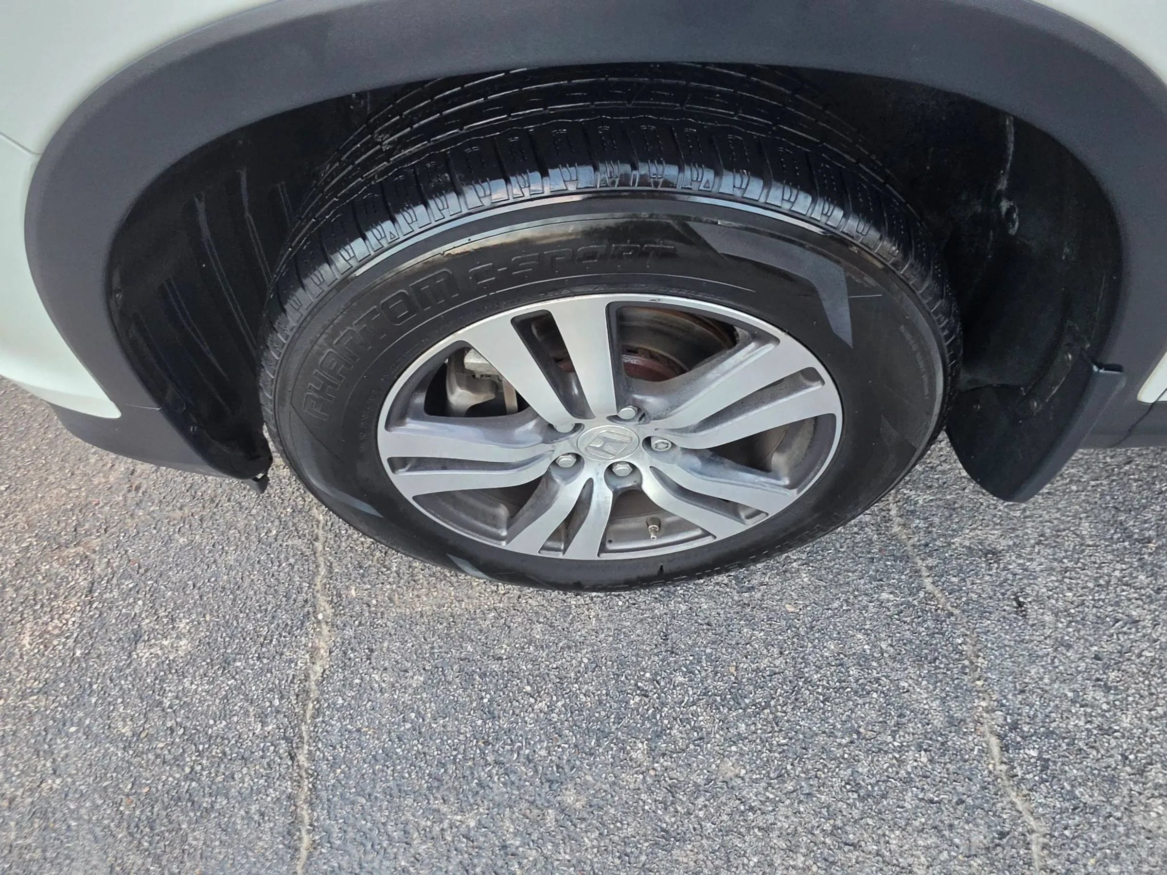Used 2018 Honda Pilot EX-L image 18