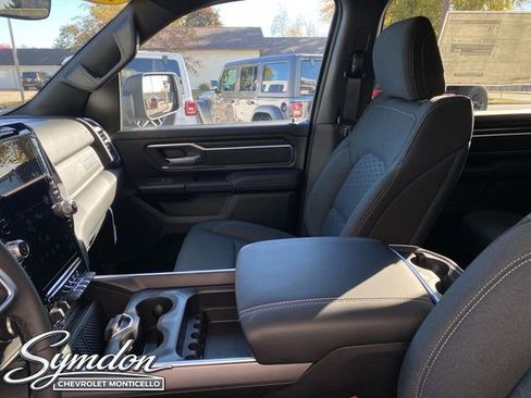 New 2026 RAM 1500 Big Horn AWD/4WD image 14