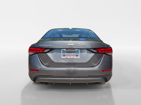 Certified 2025 Nissan Sentra SV FWD image 4