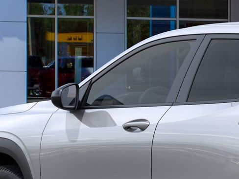 New 2026 Chevrolet Trax RS w/ Sunroof Package FWD image 12