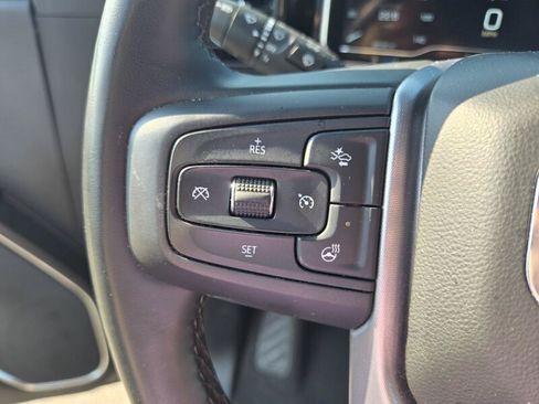 Used 2025 GMC Sierra 1500 SLT RWD image 11