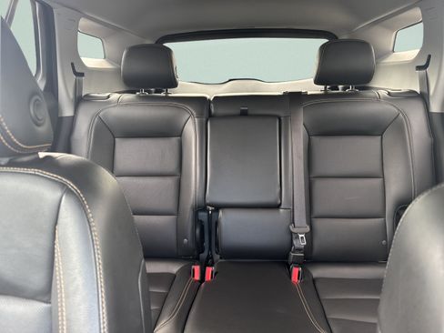 Used 2020 GMC Terrain SLT AWD/4WD image 19