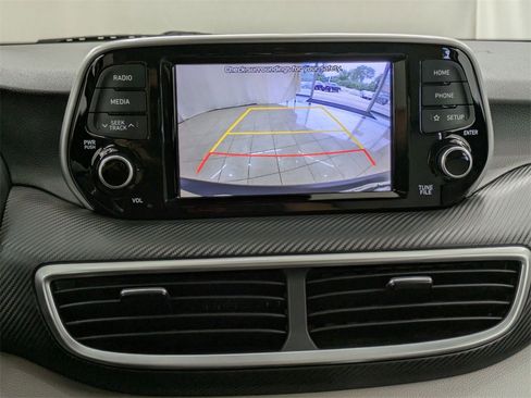 Used 2019 Hyundai Tucson SE image 19