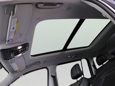 Used 2022 Jeep Grand Cherokee Limited 4xe image 45