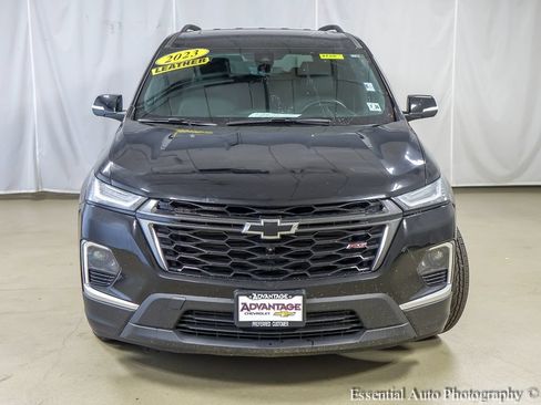 Used 2023 Chevrolet Traverse RS w/ LPO, Floor Liner Package AWD/4WD image 5