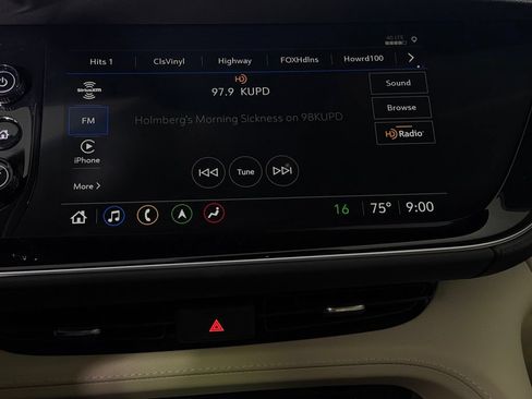 Used 2023 Buick Envision Avenir AWD/4WD image 20