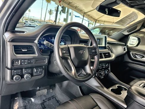 Used 2022 Chevrolet Tahoe RST w/ Luxury Package AWD/4WD image 2