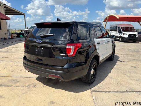 Used 2017 Ford Explorer 4WD Police Interceptor image 7