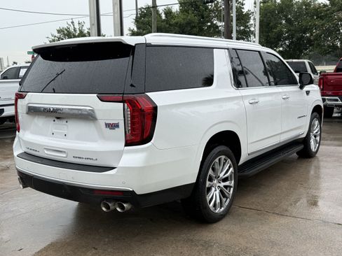 Used 2024 GMC Yukon XL Denali w/ Max Trailering Package AWD/4WD image 5