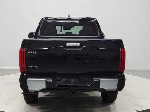 Used 2024 Toyota Tundra Limited AWD/4WD image 6