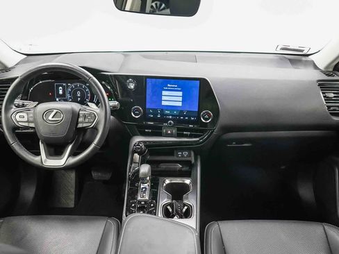 Used 2024 Lexus NX 250 FWD image 12