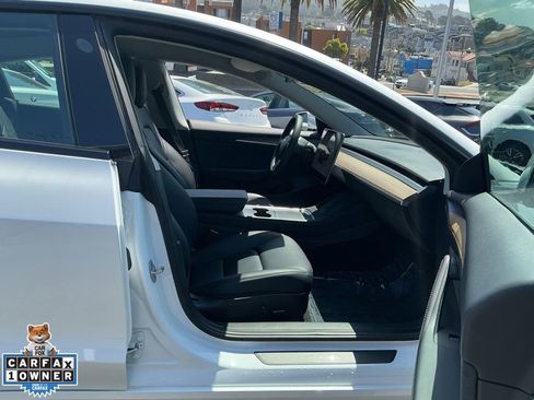Used 2022 Tesla Model 3 RWD image 64