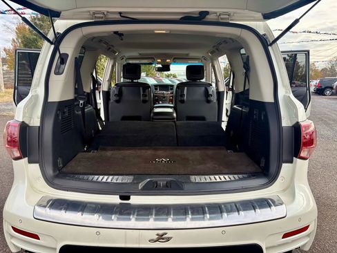 Used 2016 INFINITI QX80 4WD w/ Deluxe Technology Package image 28