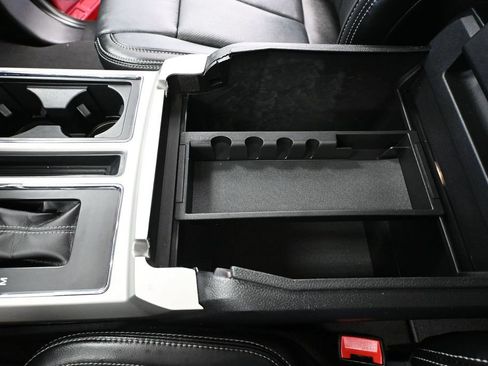 Used 2019 Ford F150 Lariat w/ Equipment Group 502A Luxury AWD/4WD image 36