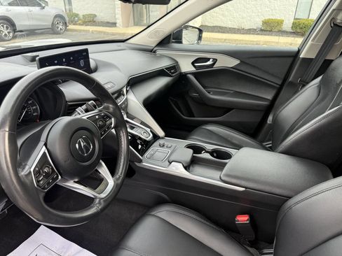 Used 2023 Acura TLX image 17