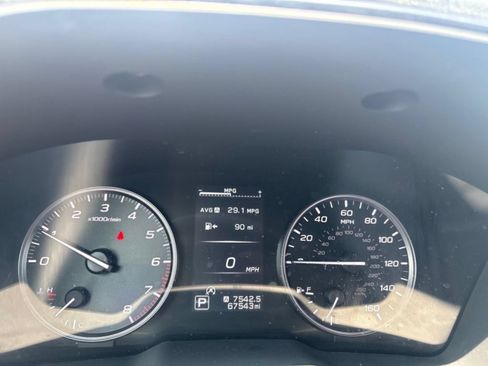 Used 2024 Subaru Outback Premium AWD/4WD image 10
