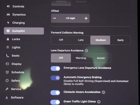 Used 2023 Tesla Model 3 Standard Range image 47