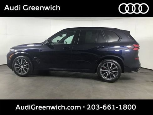 Used 2024 BMW X5 xDrive40i w/ M Sport Package AWD/4WD image 4
