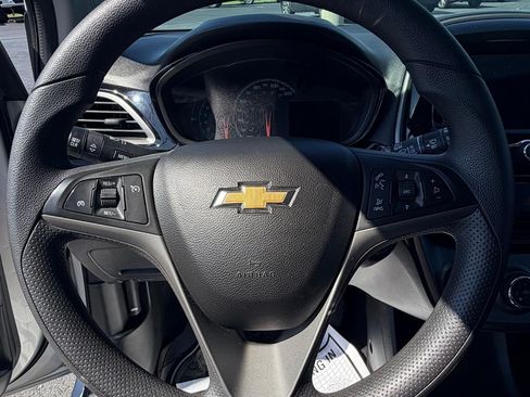 Used 2022 Chevrolet Spark LT FWD image 15