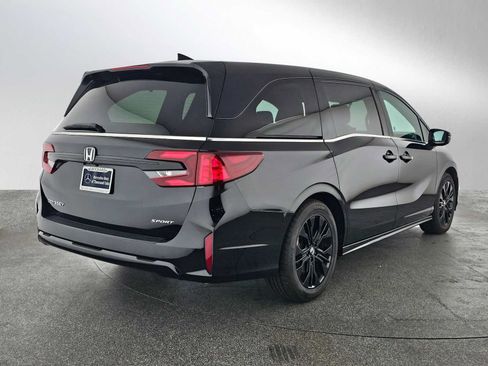 Used 2025 Honda Odyssey Sport-L image 3