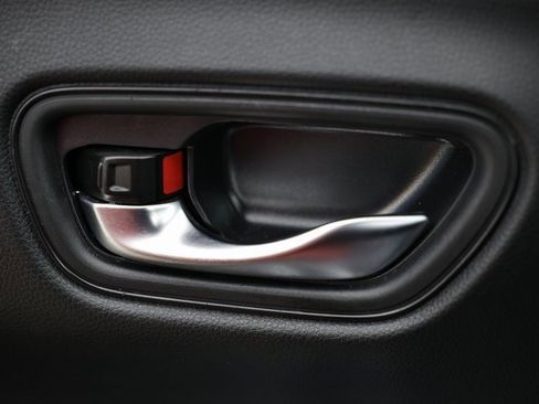 Used 2024 Honda HR-V Sport image 16