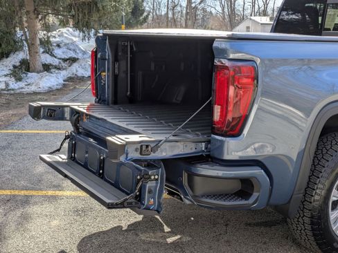 Certified 2024 GMC Sierra 1500 Denali w/ Technology Package image 32