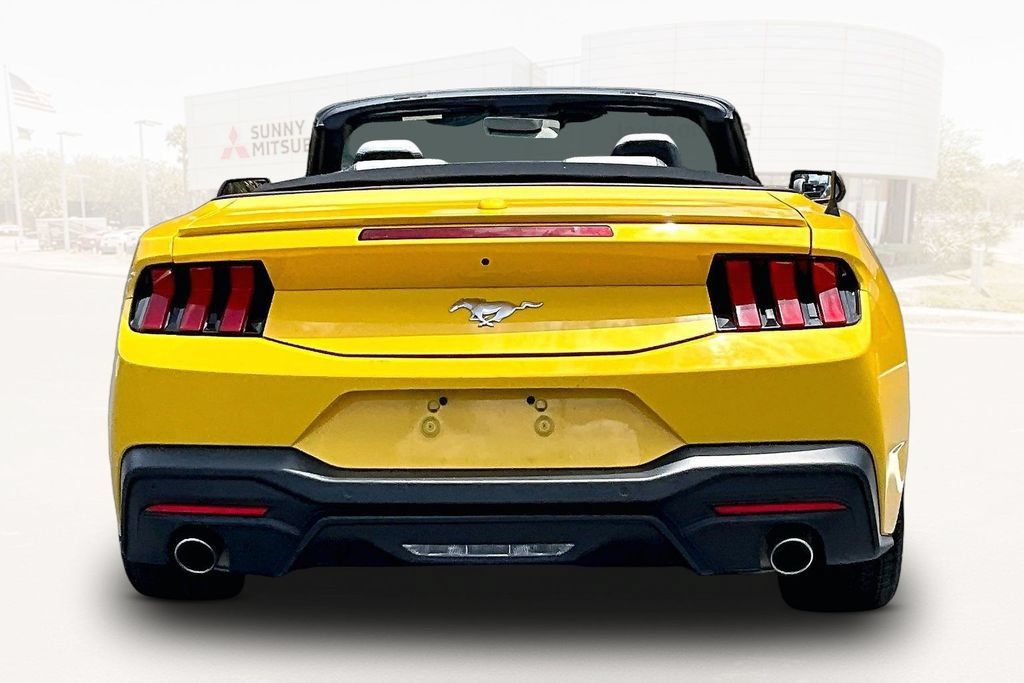 Used 2024 Ford Mustang Premium RWD image 5