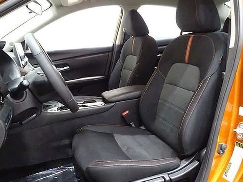 Used 2024 Nissan Sentra SR image 9