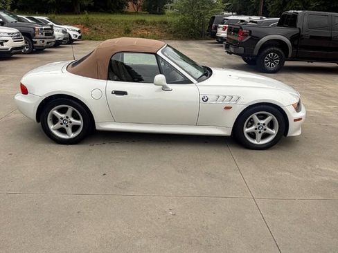 Used 1998 BMW Z3 2.8 RWD image 6