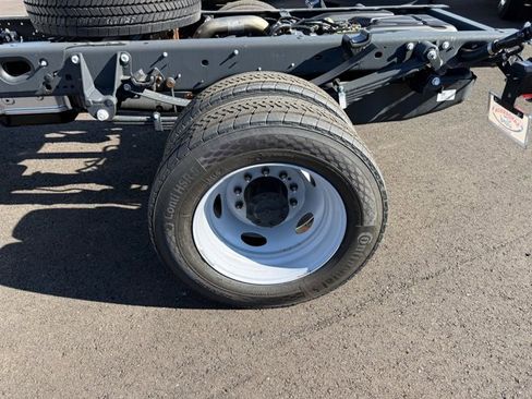 New 2026 Ford F550 4x4 Supercab Super Duty image 18