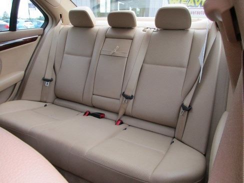 Used 2008 Mercedes-Benz C 300 4MATIC Sedan image 27