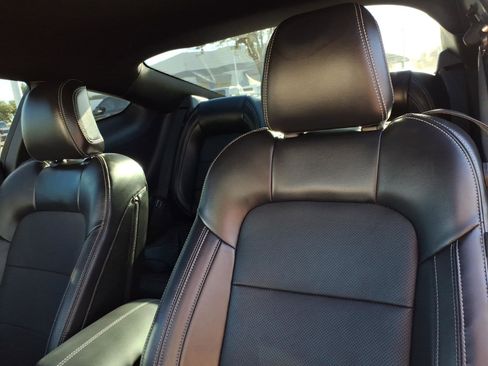 Used 2024 Ford Mustang GT Premium image 13