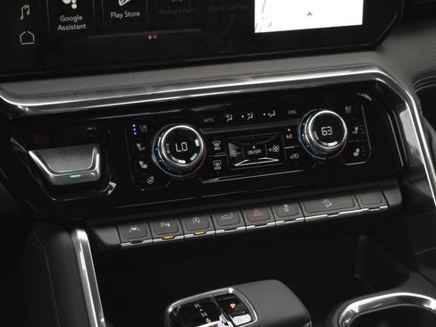New 2026 GMC Sierra 1500 Denali AWD/4WD image 17