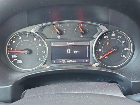 Certified 2024 GMC Terrain SLT image 11