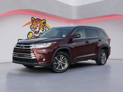 Used 2019 Toyota Highlander XLE