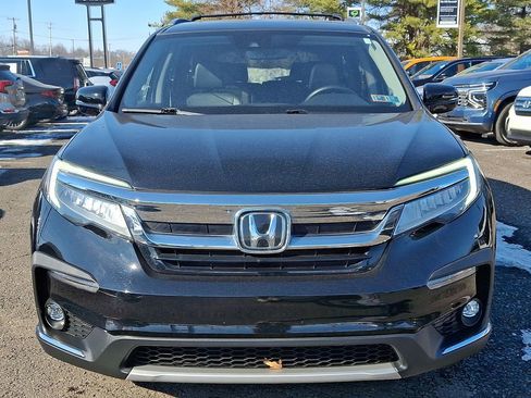 Used 2020 Honda Pilot Touring image 2
