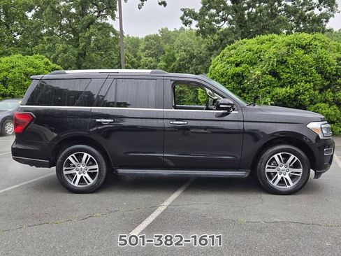 Used 2024 Ford Expedition Limited AWD/4WD image 6