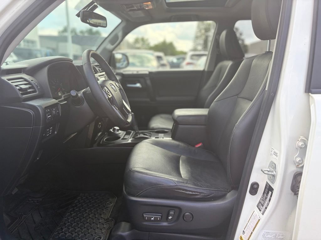 Used 2019 Toyota 4Runner Limited AWD/4WD image 22