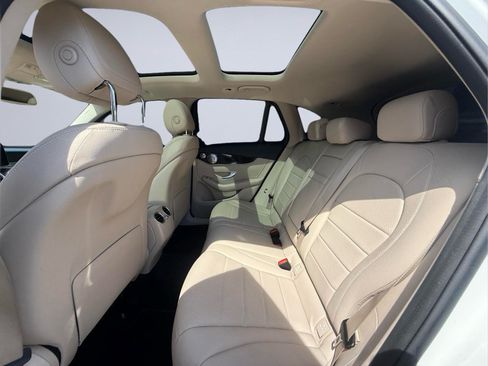 Used 2018 Mercedes-Benz GLC 300 4MATIC image 18