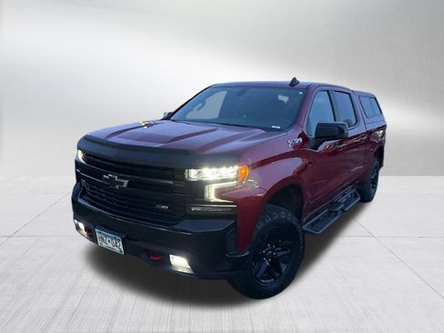 Used 2022 Chevrolet Silverado 1500 LT Trail Boss image 3