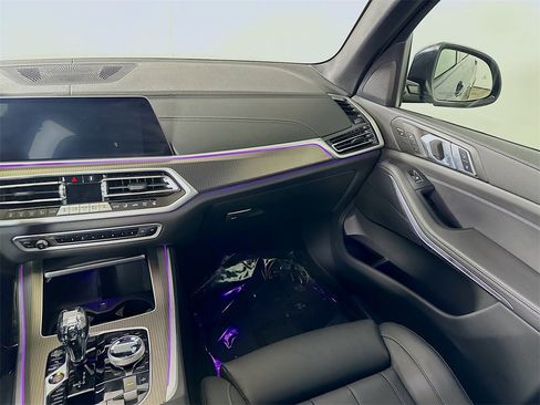 Used 2022 BMW X5 xDrive45e w/ M Sport Package image 19