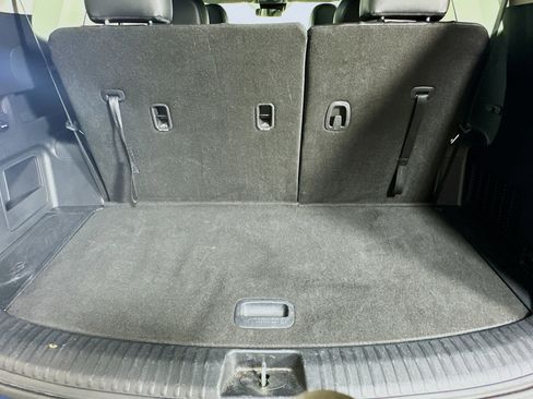 Used 2025 Kia Telluride S FWD image 31
