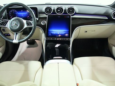 Certified 2025 Mercedes-Benz C 300 4MATIC Sedan image 18