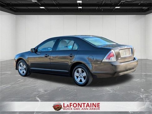 Used 2006 Ford Fusion SE image 3