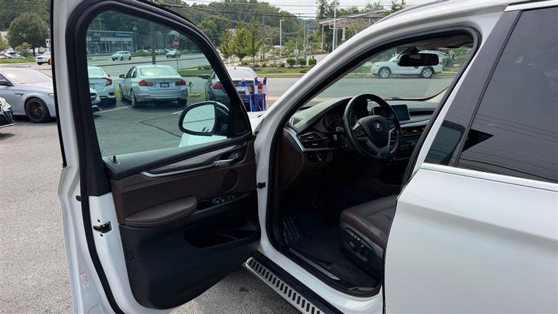 Used 2015 BMW X5 xDrive35i AWD/4WD image 20