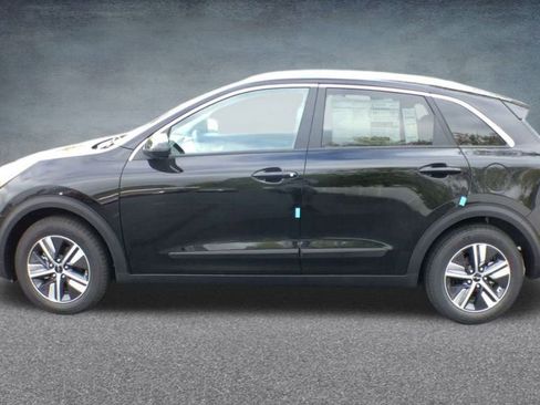 Used 2022 Kia Niro LXS image 13