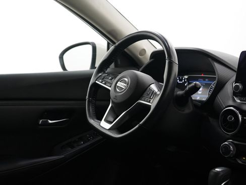 Used 2022 Nissan Sentra SV image 13