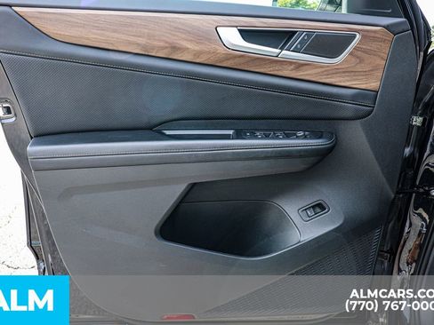 Used 2024 Volkswagen Atlas SE FWD image 48