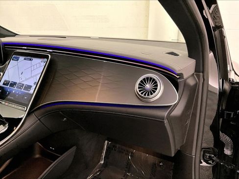 Certified 2023 Mercedes-Benz EQS 450+ SUV image 19