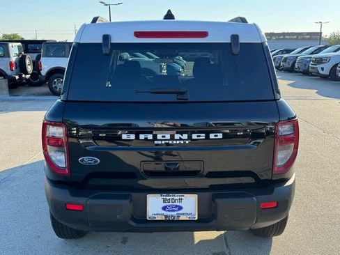 Used 2025 Ford Bronco Sport Heritage AWD/4WD image 9